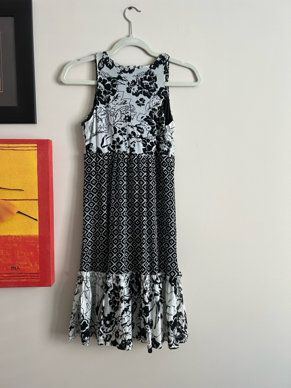 Karen Kane Black & White Mixed-Print Sleeveless Midi Dress - Picture 2 of 3